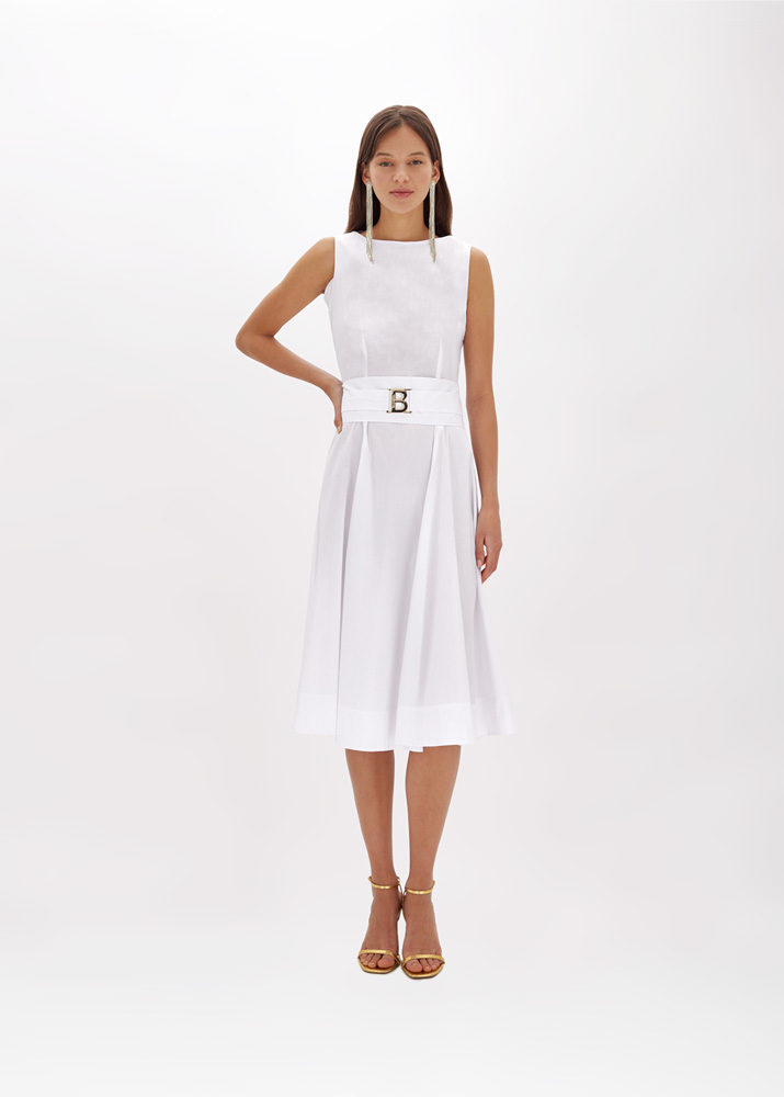 Pleated dress in poplin