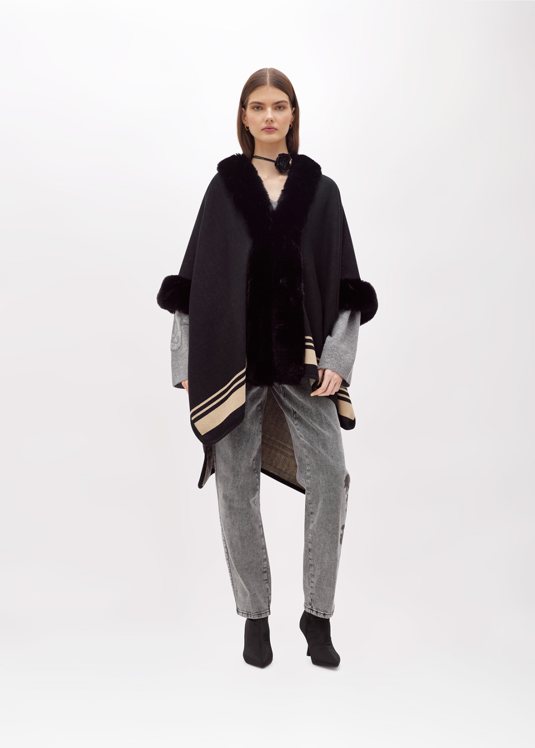 BLUGIRL: KNITTED HOODIE WITH FAUX FUR