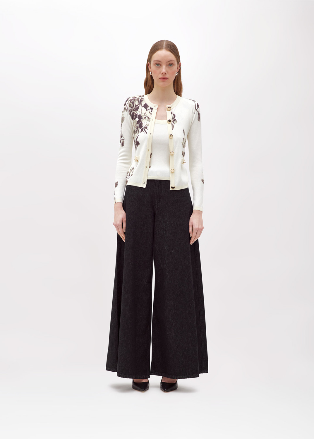 BLUGIRL: CARDIGAN AND FLOWER PRINT TOP