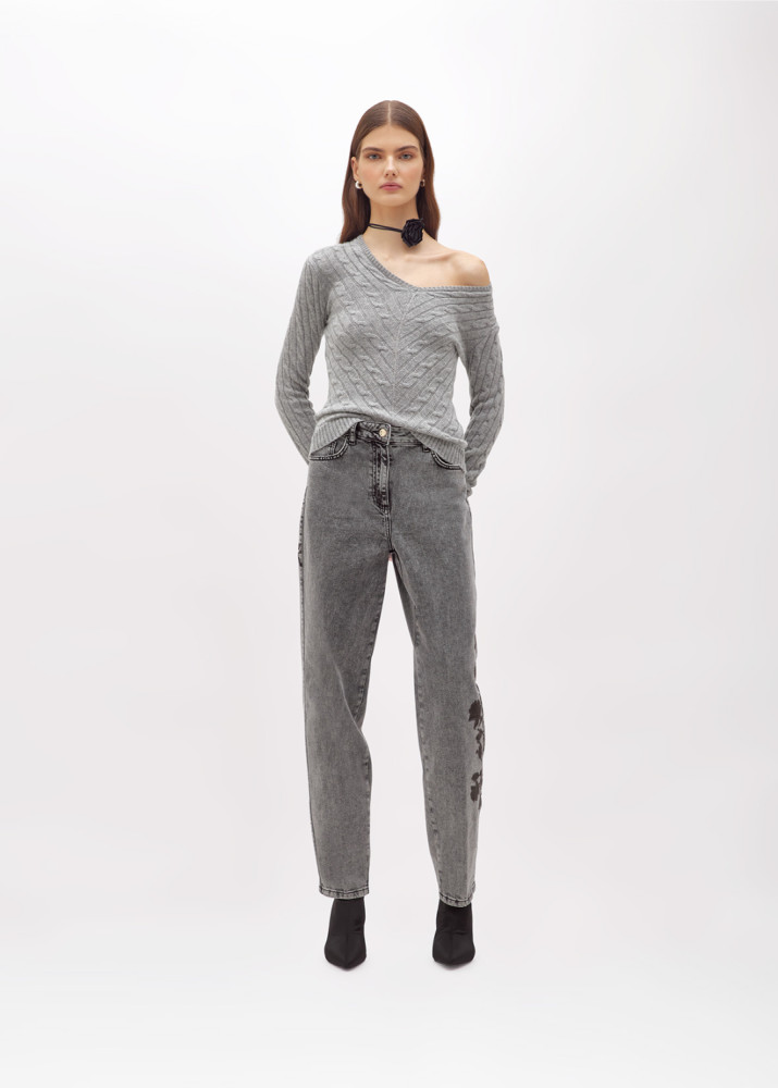 WOOL AND CASHMERE SWEATER WITH CABLE KNIT