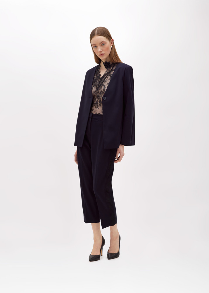 PANTALONI IN FLANELLA E PIZZO