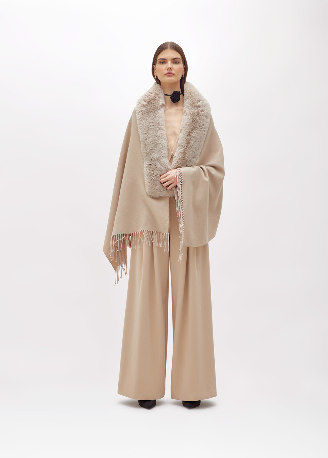 BLUGIRL: KNIT STOLE WITH FAUX FUR COLLAR