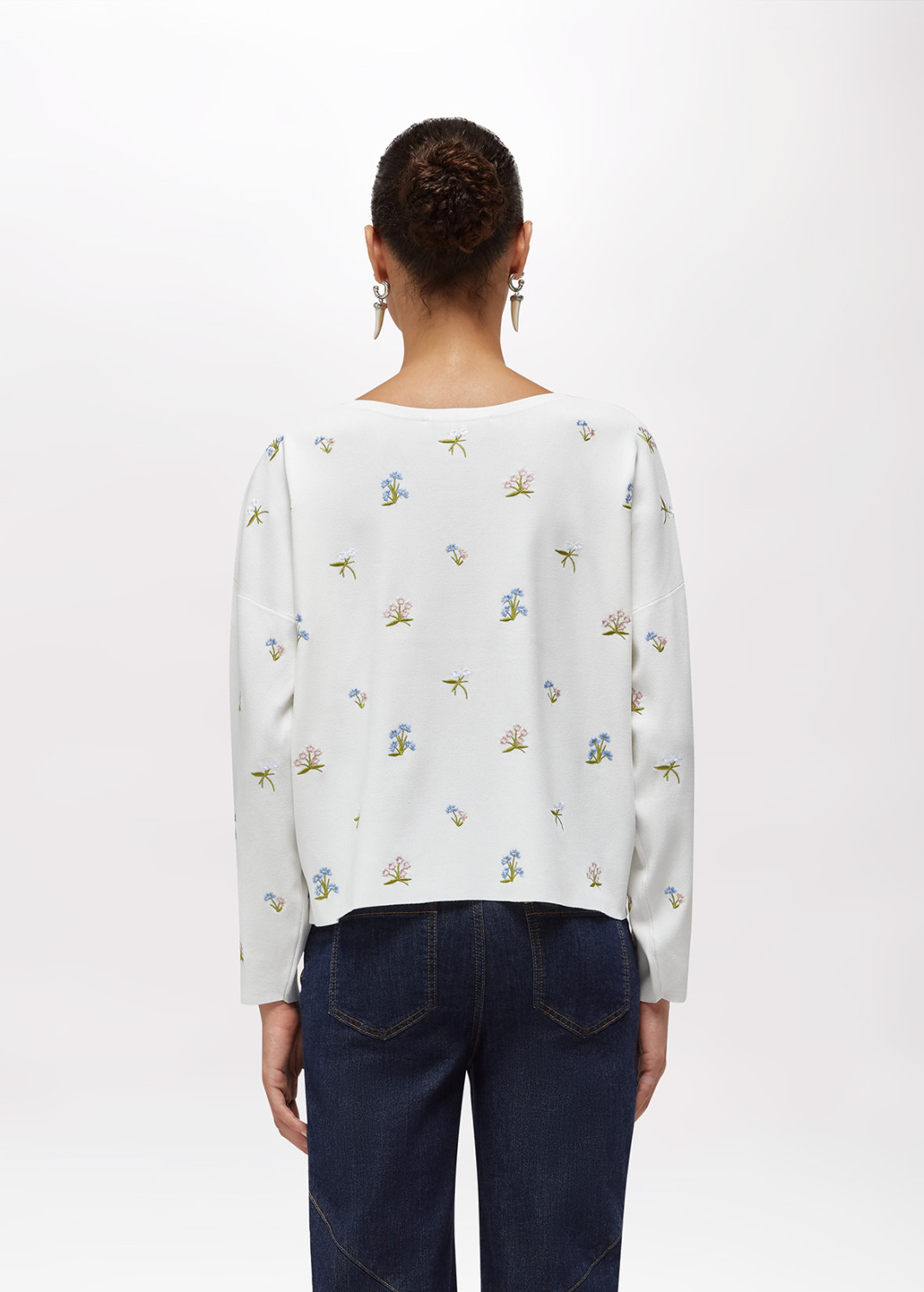 BLUGIRL: MAGLIA IN VISCOSA CON RICAMI