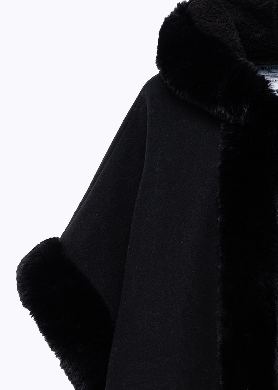 BLUGIRL: PONCHO IN FAUX FUR CON CAPPUCCIO