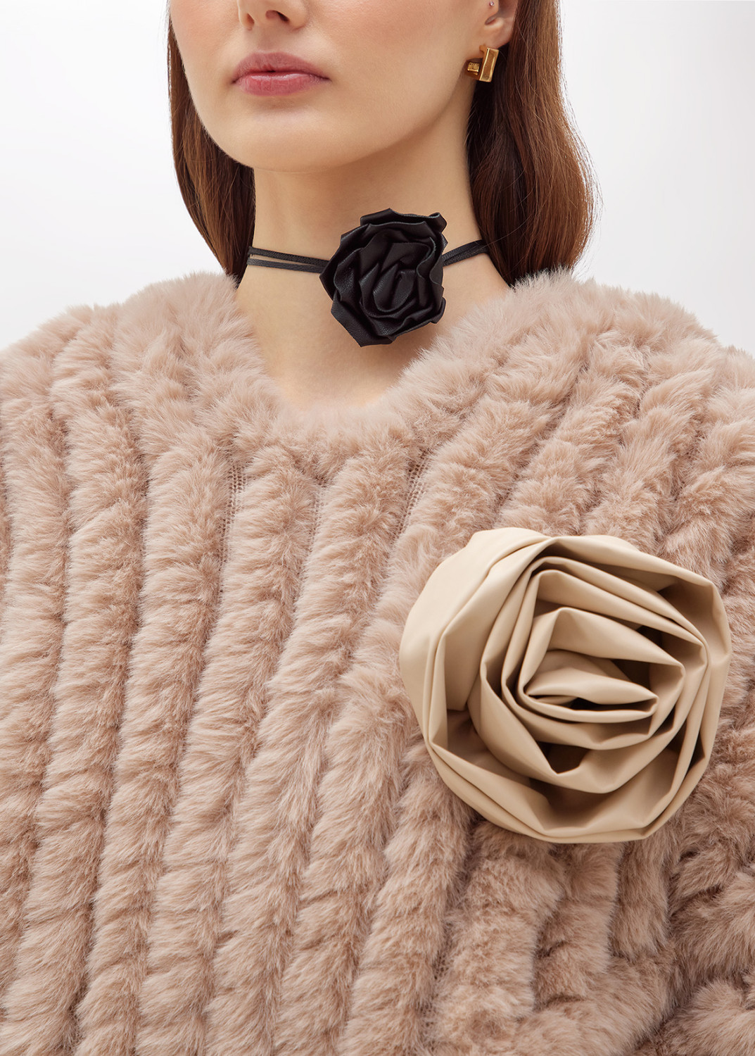 BLUGIRL: PONCHO IN FAUX FUR CON SPILLA