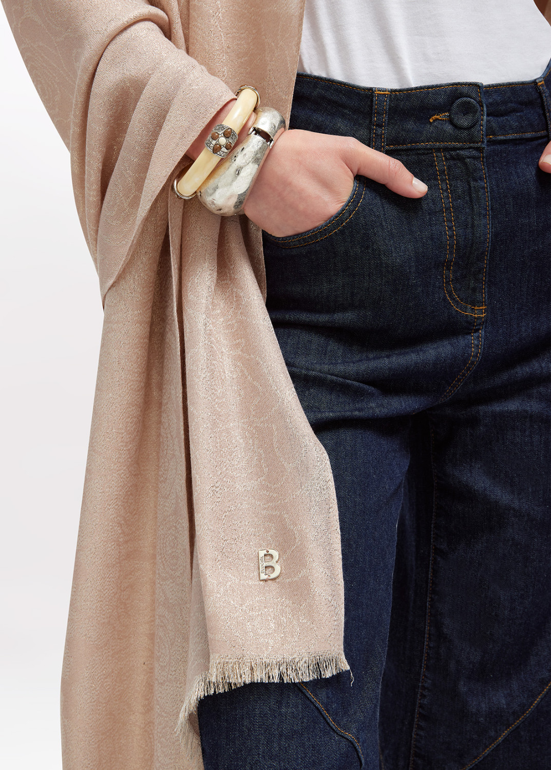 BLUGIRL: ROSE JACQUARD STOLE