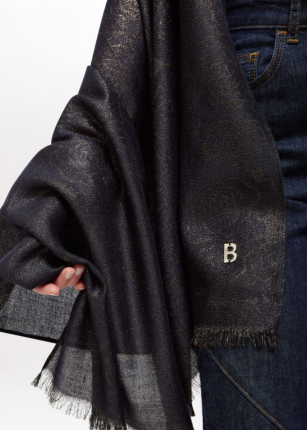 BLUGIRL: ROSE JACQUARD STOLE