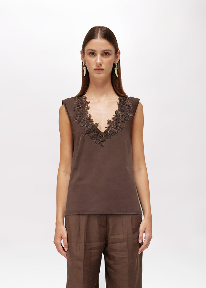 COTTON JERSEY TOP WITH LACE TRIM